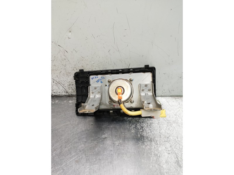 Recambio de kit airbag para toyota hilux (kun) referencia OEM IAM 891700K141  