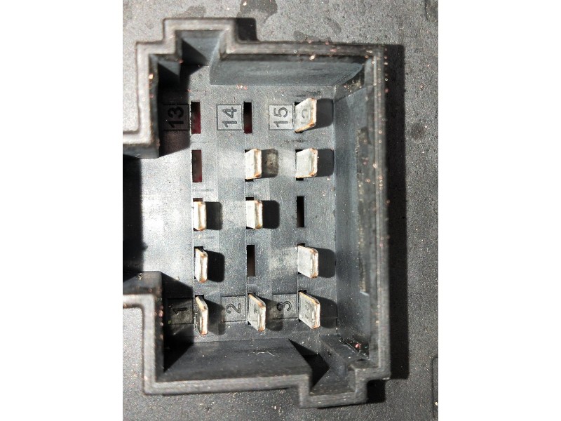 Recambio de caja reles / fusibles para volkswagen crafter combi (2e) referencia OEM IAM A9065450401  