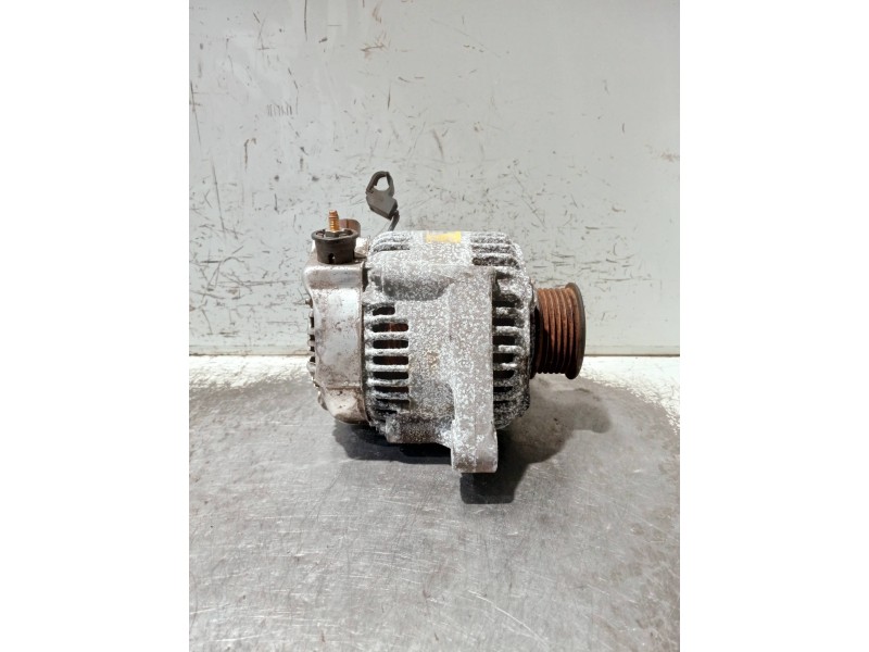 Recambio de alternador para toyota celica (t23) referencia OEM IAM 2706022030 1022111910 