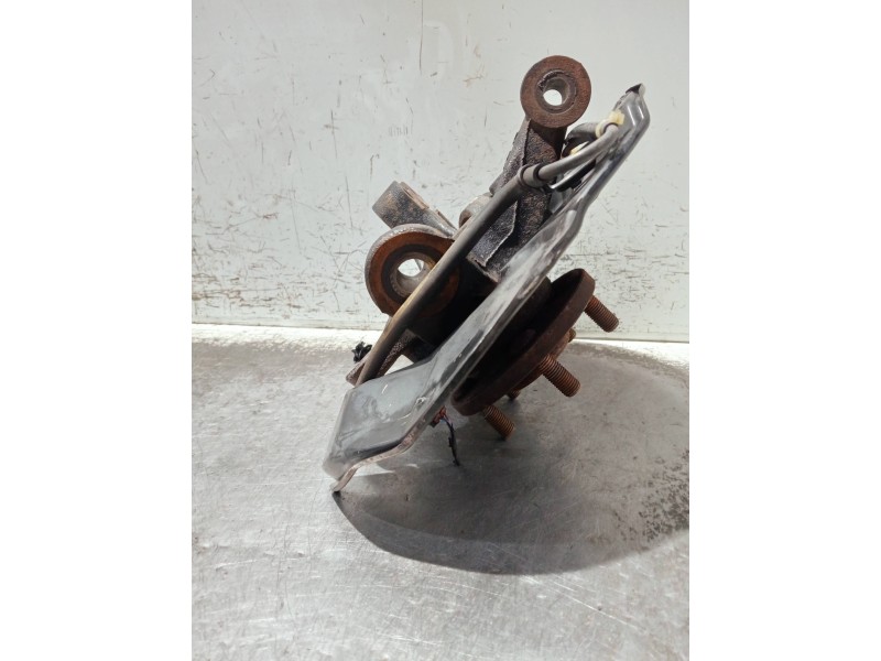 Recambio de mangueta delantera derecha para toyota celica (t23) referencia OEM IAM   