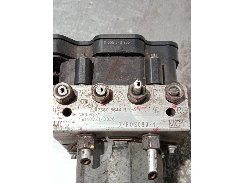 Recambio de abs para dacia sandero podium referencia OEM IAM 0265956035 0265243365 476608644R