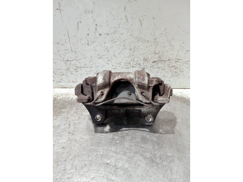 Recambio de pinza freno delantera izquierda para dacia sandero podium referencia OEM IAM 410103921R  