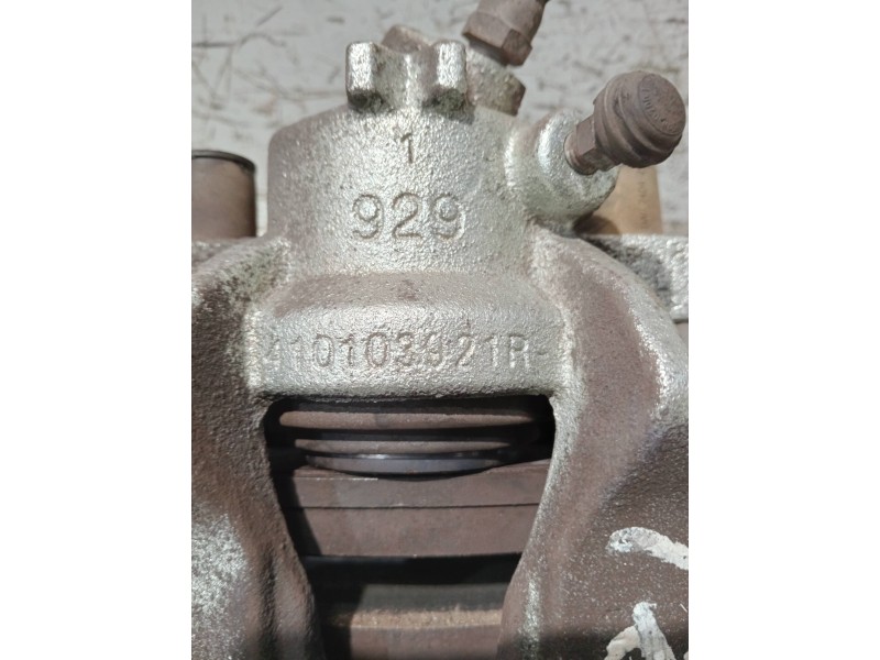 Recambio de pinza freno delantera izquierda para dacia sandero podium referencia OEM IAM 410103921R  
