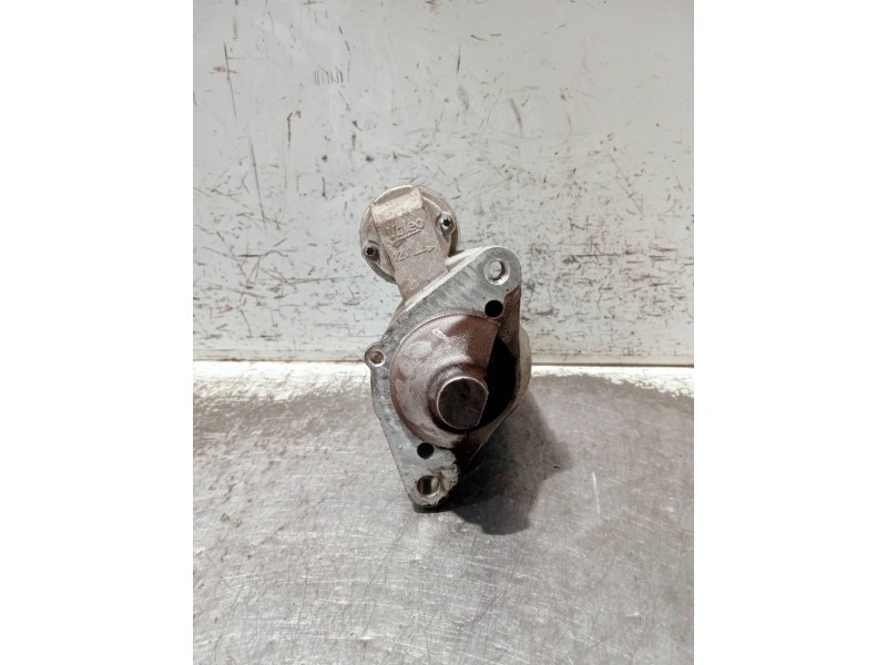 Recambio de motor arranque para dacia sandero podium referencia OEM IAM 8200369521F TS8E6 