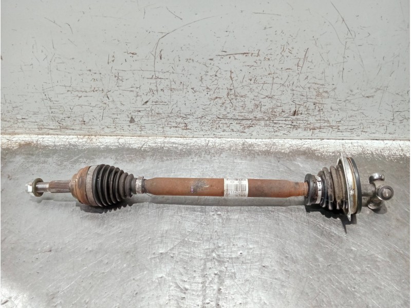 Recambio de transmision delantera izquierda para dacia sandero podium referencia OEM IAM 391011434R  