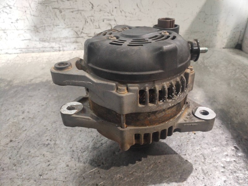 Recambio de alternador para hyundai santa fe (dm) tecno 4wd referencia OEM IAM 1042101060 373002F200 