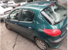 peugeot 206 berlina del año 2001 2