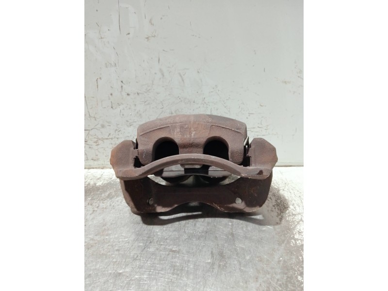 Recambio de pinza freno delantera derecha para hyundai terracan (hp) 2.9 crdi full referencia OEM IAM BC140083  
