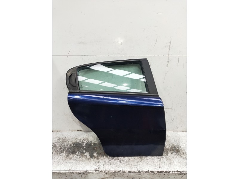 Recambio de puerta trasera derecha para alfa romeo 147 (190) referencia OEM IAM   5P