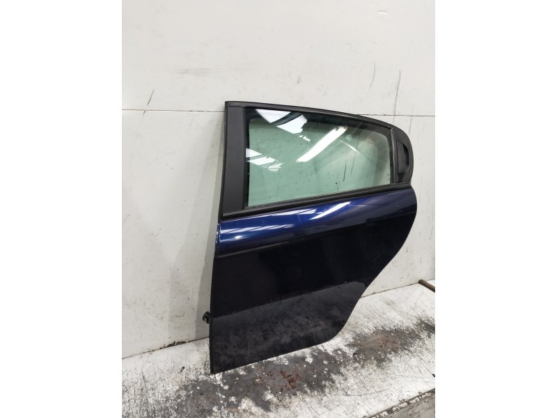 Recambio de puerta trasera izquierda para alfa romeo 147 (190) referencia OEM IAM   5P