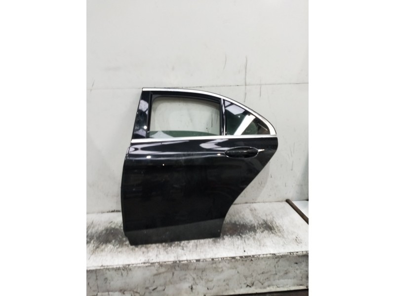 Recambio de puerta trasera izquierda para mercedes clase c (w205) lim. referencia OEM IAM   4P
