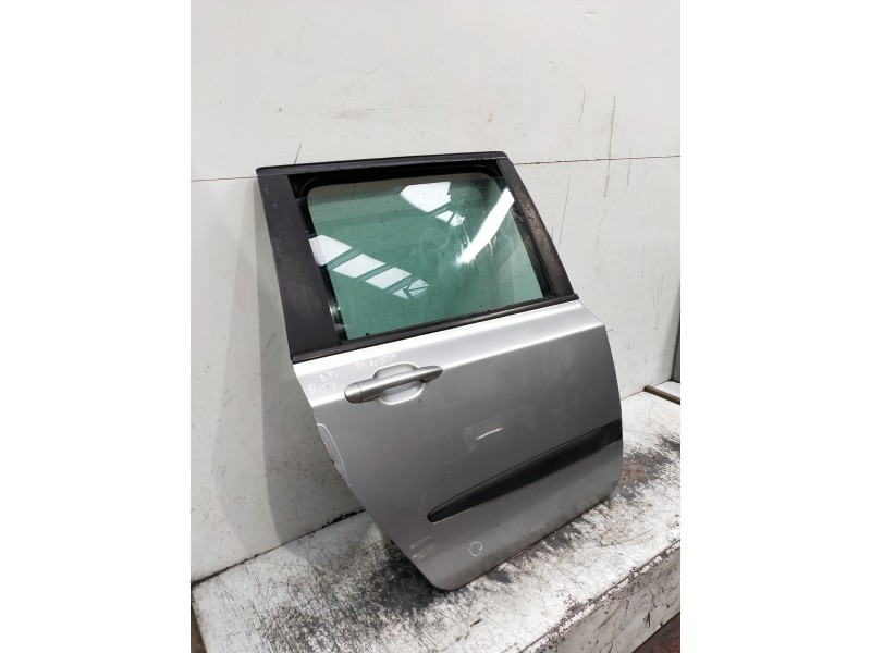 Recambio de puerta trasera derecha para fiat stilo multi wagon (192) referencia OEM IAM   5P