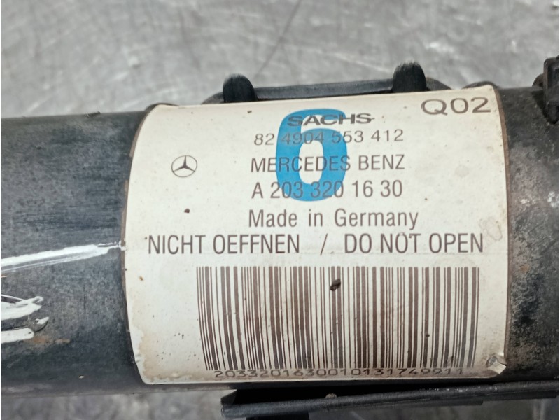 Recambio de amortiguador delantero derecho para mercedes clase c (w203) berlina referencia OEM IAM A2033201630 824904553412 