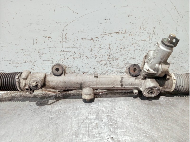 Recambio de cremallera direccion para mercedes clase c (w203) berlina referencia OEM IAM A20311011002 A20311051001 20346011000