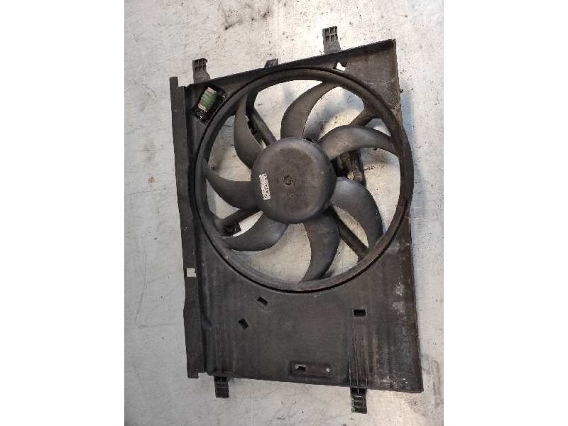 Recambio de electroventilador para fiat grande punto (199) 1.4 16v sport (01.2007) referencia OEM IAM 51797134  0052017371