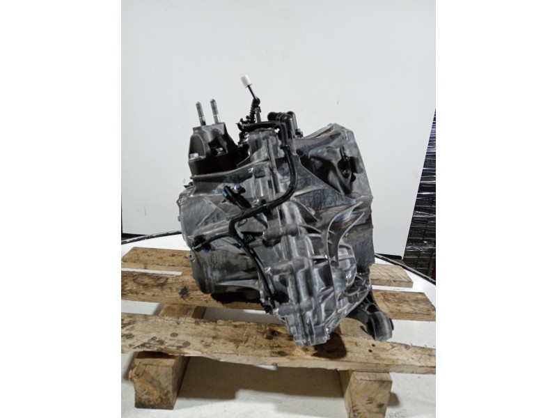 Recambio de caja cambios para omoda omoda5 referencia OEM IAM B1240328 1L1000059AA 251000150GU03 AUTOMATICO