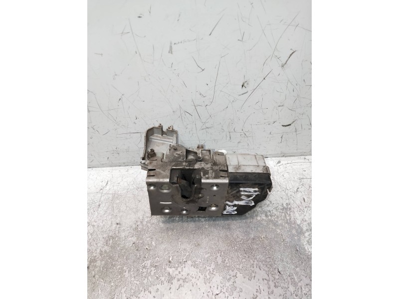 Recambio de motor cierre centralizado delantero derecho para smart roadster referencia OEM IAM O0009721 V004 3P