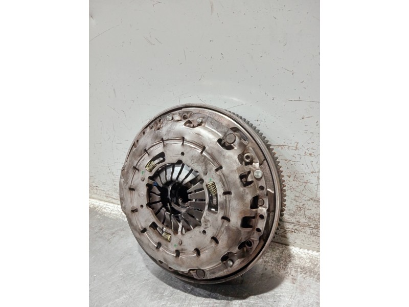 Recambio de kit embrague para bmw serie 3 coupe (e92) referencia OEM IAM 324063910 124052310 415055210