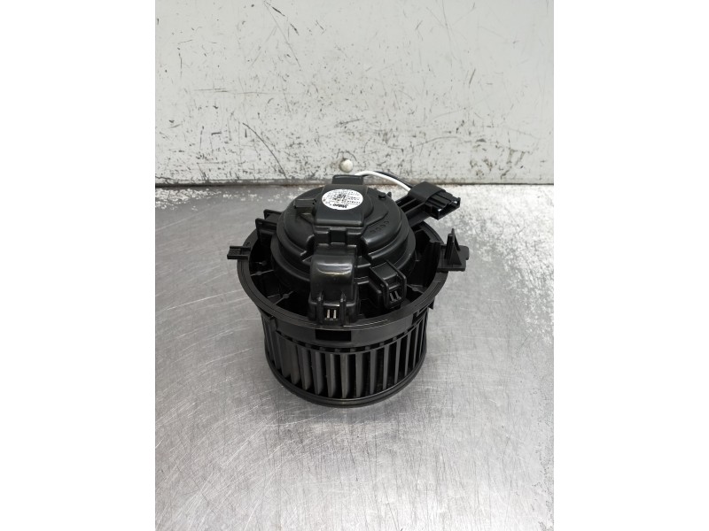 Recambio de motor calefaccion para omoda omoda5 referencia OEM IAM 3010011542AA  