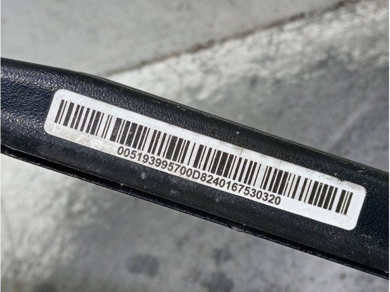 Recambio de brazo suspension inferior trasero izquierdo para jeep renegade limited referencia OEM IAM 00519399570  