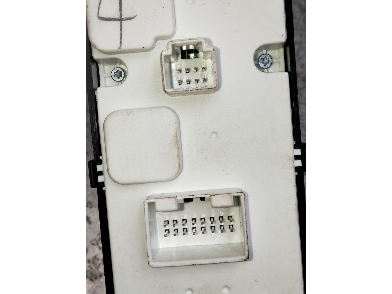 Recambio de mando elevalunas delantero izquierdo para omoda omoda5 referencia OEM IAM 8088000848AA  
