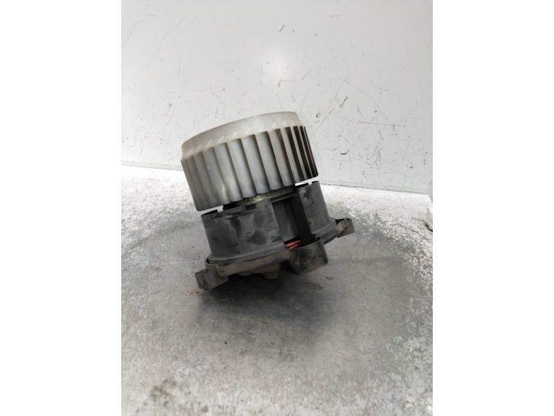 Recambio de motor calefaccion para smart roadster referencia OEM IAM 1736006902  