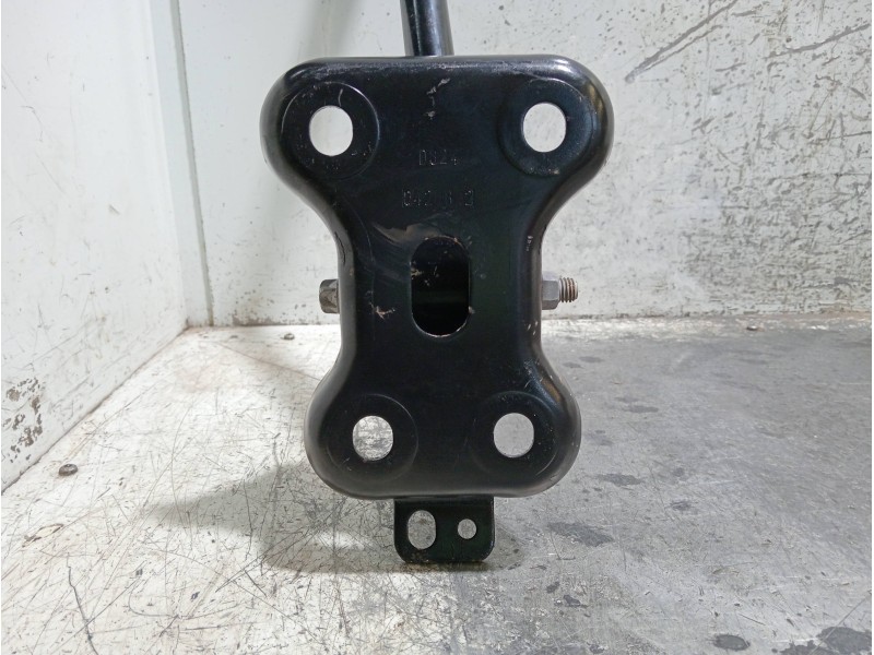 Recambio de brazo suspension inferior trasero izquierdo para jeep renegade limited referencia OEM IAM 00519399600  