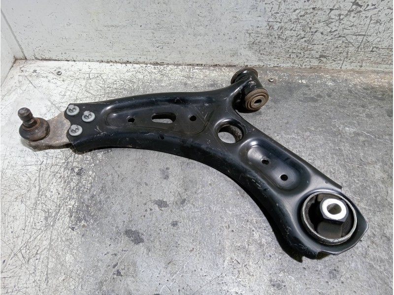Recambio de brazo suspension inferior delantero izquierdo para jeep renegade limited referencia OEM IAM 00519613420  