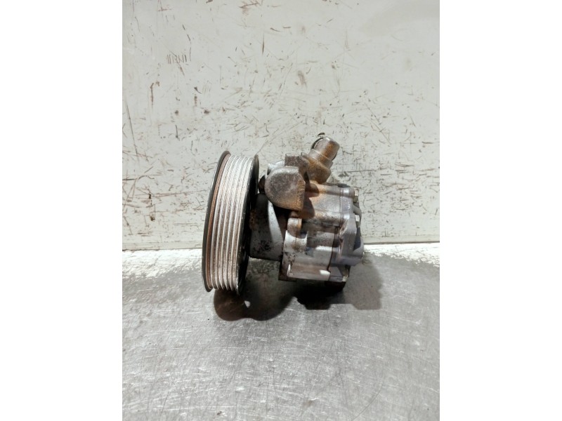 Recambio de bomba direccion para audi a6 avant (4f5) referencia OEM IAM 4F0145155E 7692955200 