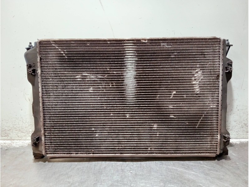 Recambio de radiador agua para audi a6 avant (4f5) referencia OEM IAM 4F01212510  