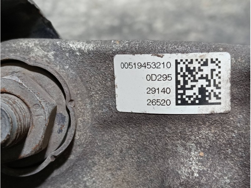 Recambio de brazo suspension inferior delantero derecho para jeep renegade limited referencia OEM IAM 00519613400  