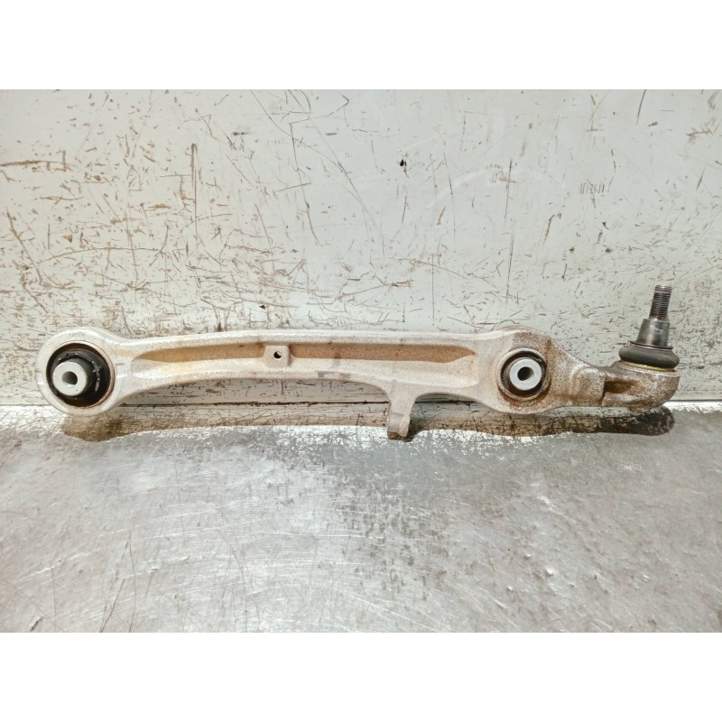 Recambio de brazo suspension inferior delantero derecho para audi a6 avant (4f5) referencia OEM IAM   