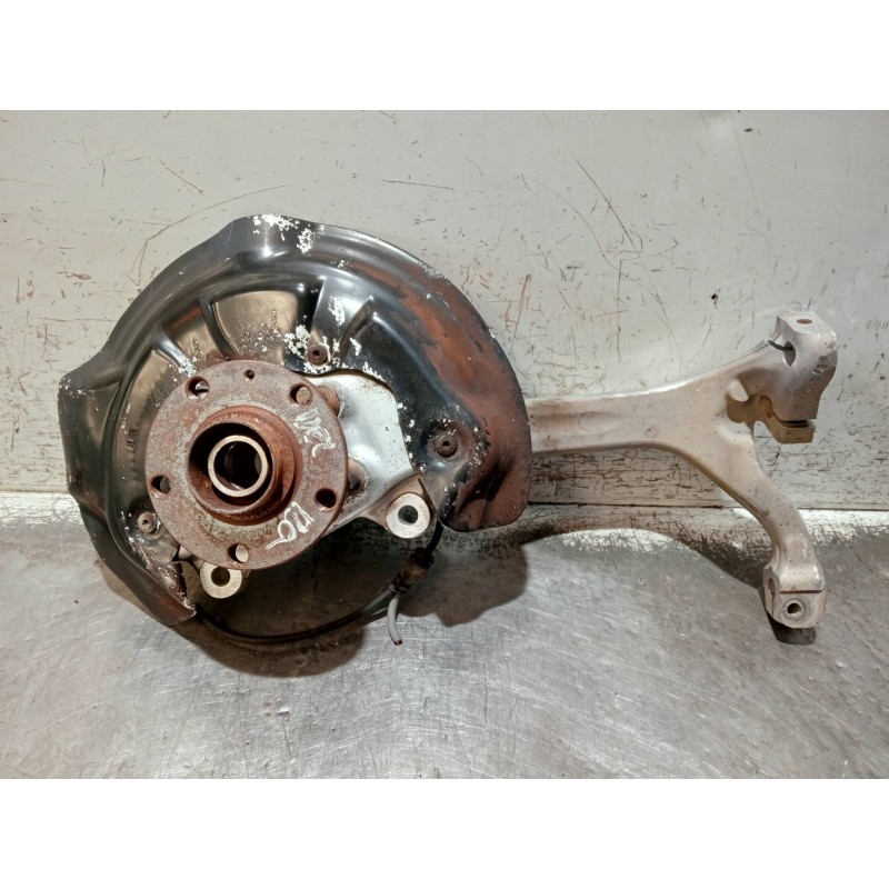 Recambio de mangueta delantera izquierda para audi a6 avant (4f5) referencia OEM IAM 4F0407241F R4F0257 