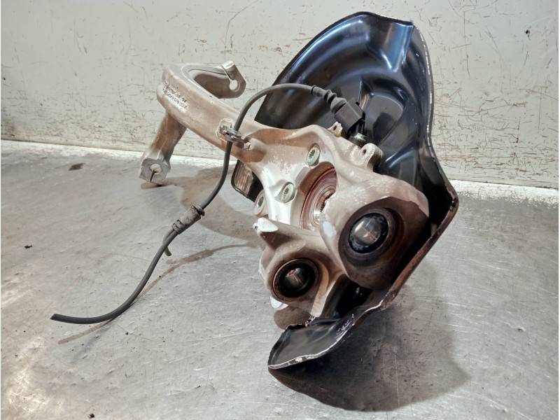 Recambio de mangueta delantera izquierda para audi a6 avant (4f5) referencia OEM IAM 4F0407241F R4F0257 