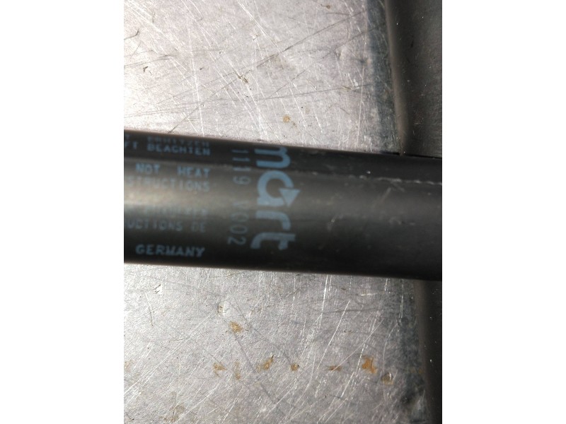 Recambio de amortiguadores maletero / porton para smart roadster referencia OEM IAM 0011119V002  