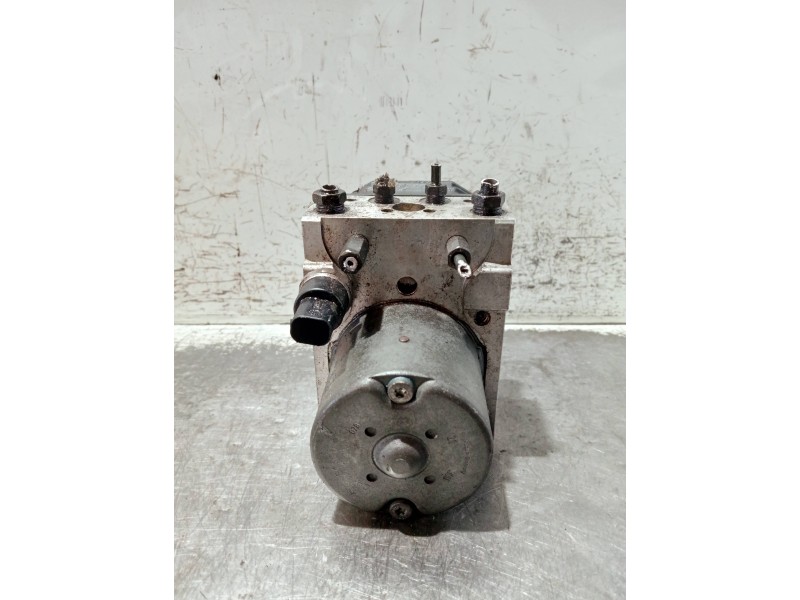 Recambio de abs para toyota avensis berlina (t25) referencia OEM IAM 0265950129 0265225282 4454005032