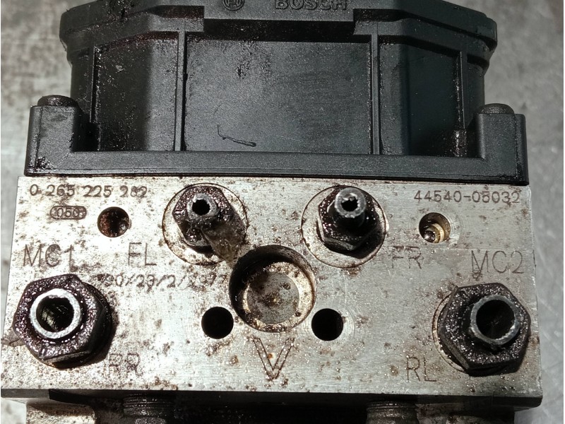 Recambio de abs para toyota avensis berlina (t25) referencia OEM IAM 0265950129 0265225282 4454005032