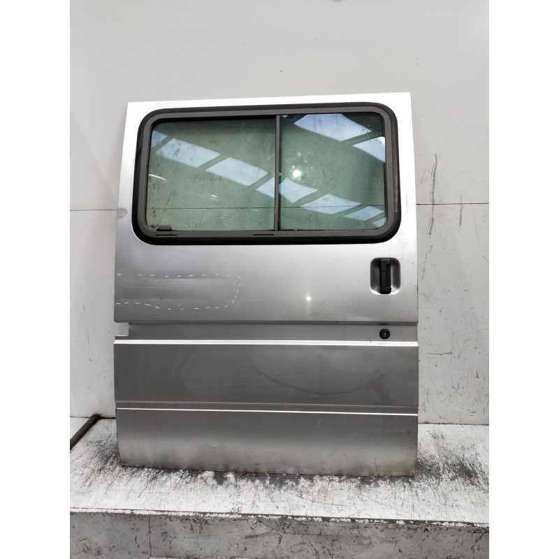 Recambio de puerta lateral corredera derecha para ford transit, combi 1995 referencia OEM IAM   5P