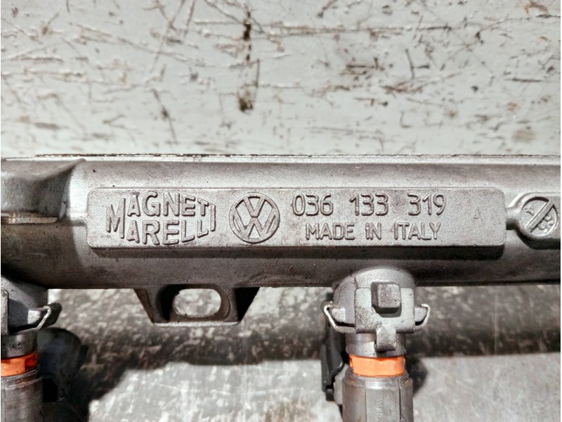 Recambio de rampa inyectora para audi a2 (8z) referencia OEM IAM 036133319   Recambio de rampa inyectora para audi a2 (8z) referencia OEM IAM 036133319