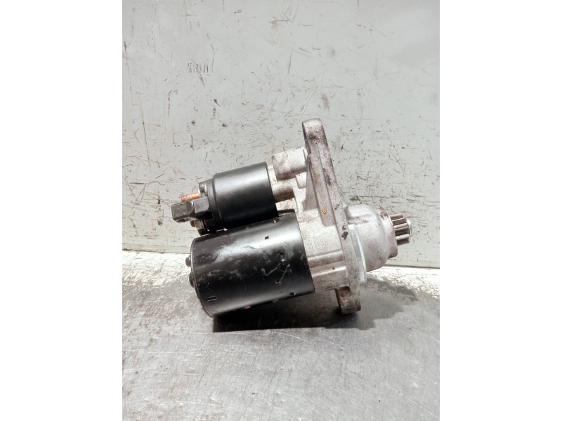 Recambio de motor arranque para audi a2 (8z) referencia OEM IAM 60101380 0001120400  Recambio de motor arranque para audi a2 (8z) referencia OEM IAM 60101380 0001120400