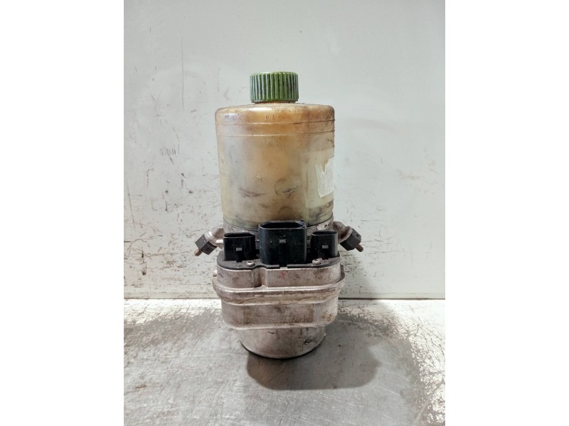 Recambio de bomba direccion para audi a2 (8z) referencia OEM IAM 6Q0423371   Recambio de bomba direccion para audi a2 (8z) referencia OEM IAM 6Q0423371