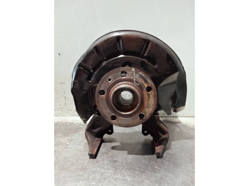Recambio de mangueta delantera derecha para audi a2 (8z) referencia OEM IAM 6Q0256R   Recambio de mangueta delantera derecha para audi a2 (8z) referencia OEM IAM 6Q0256R