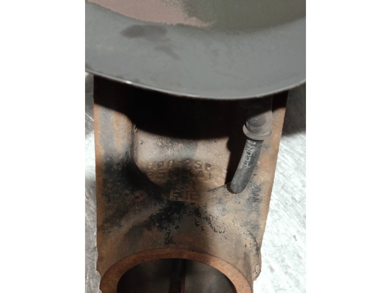 Recambio de mangueta delantera derecha para audi a2 (8z) referencia OEM IAM 6Q0256R   Recambio de mangueta delantera derecha para audi a2 (8z) referencia OEM IAM 6Q0256R