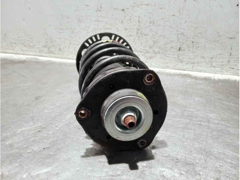 Recambio de amortiguador delantero izquierdo para audi a2 (8z) referencia OEM IAM 8Z0413031AB   Recambio de amortiguador delantero izquierdo para audi a2 (8z) referencia OEM IAM 8Z0413031AB