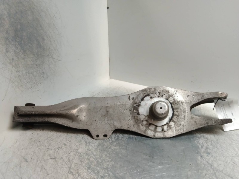 Recambio de brazo suspension inferior trasero derecho para opel signum básico referencia OEM IAM   