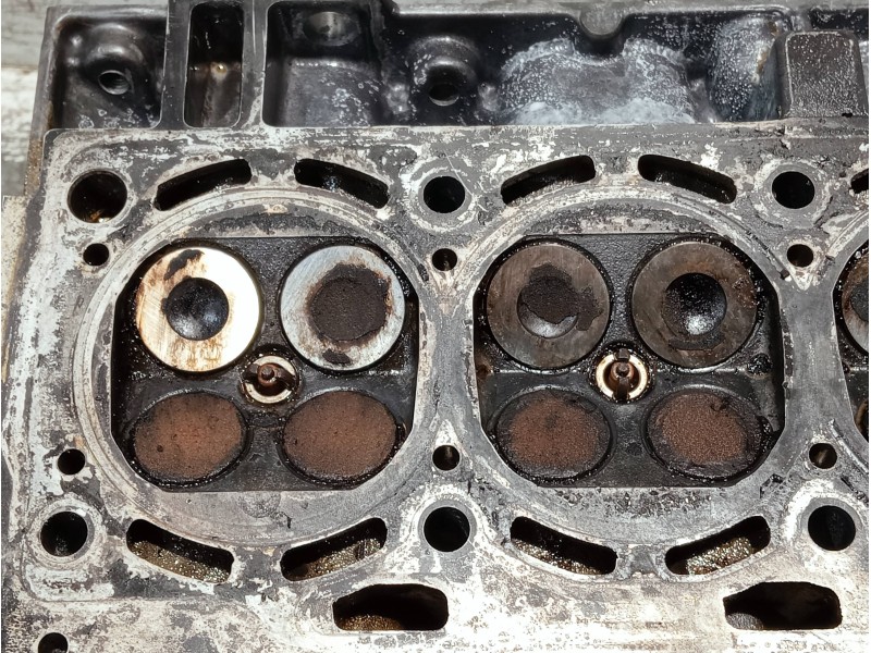 Recambio de culata para audi a2 (8z) referencia OEM IAM 036103373AK AUA  Recambio de culata para audi a2 (8z) referencia OEM IAM 036103373AK AUA