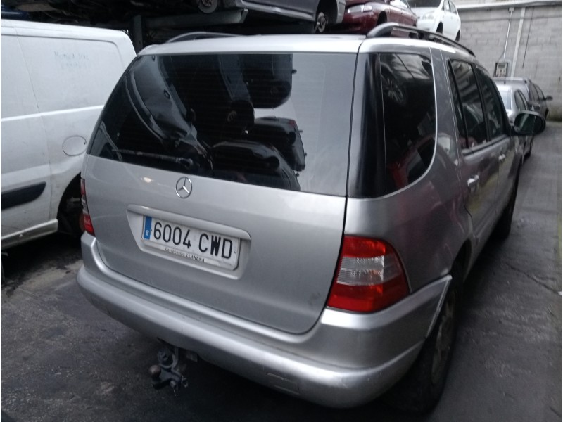 mercedes clase m (w163) del año 2004