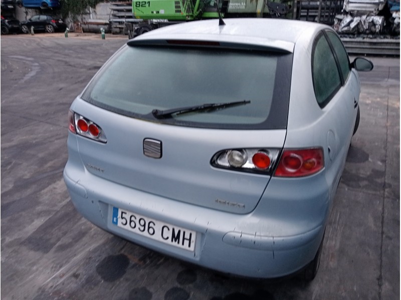 seat ibiza (6l1) del año 2003
