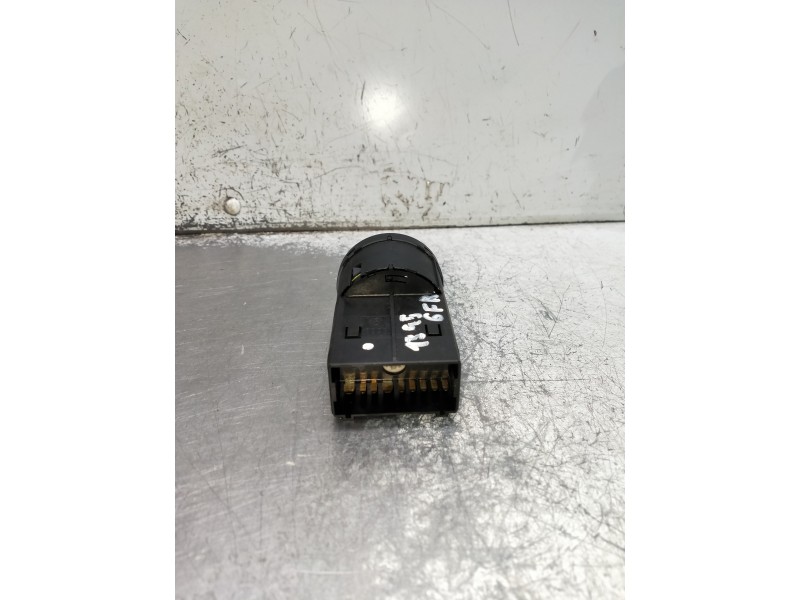 Recambio de mando luces para volkswagen golf iv berlina (1j1) referencia OEM IAM 1C0941531A  