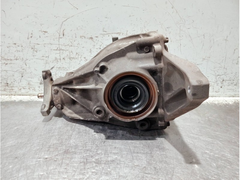 Recambio de diferencial trasero para mercedes clase c (w205) lim. referencia OEM IAM A2053510005 A2053510008 